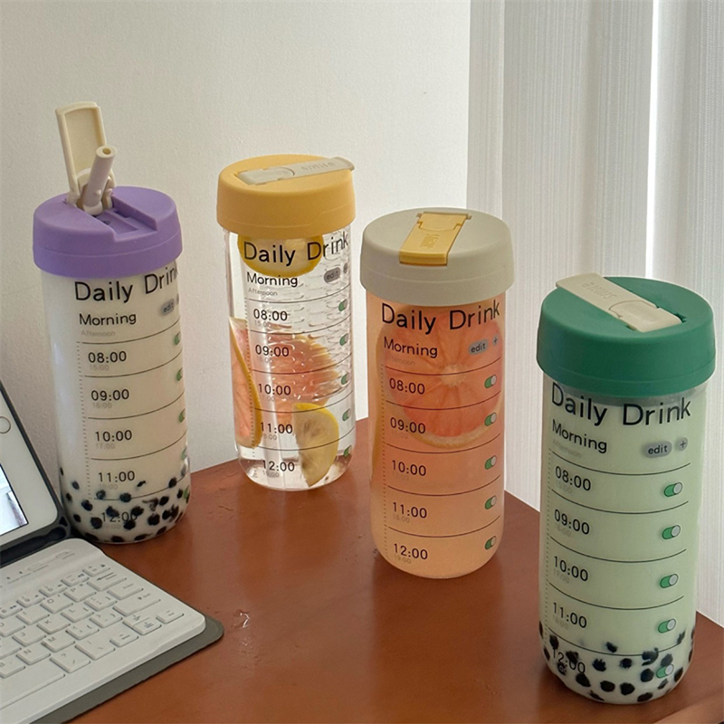 Glass Water Bottle With Time M - Coffee Equipment Gift recension och pris